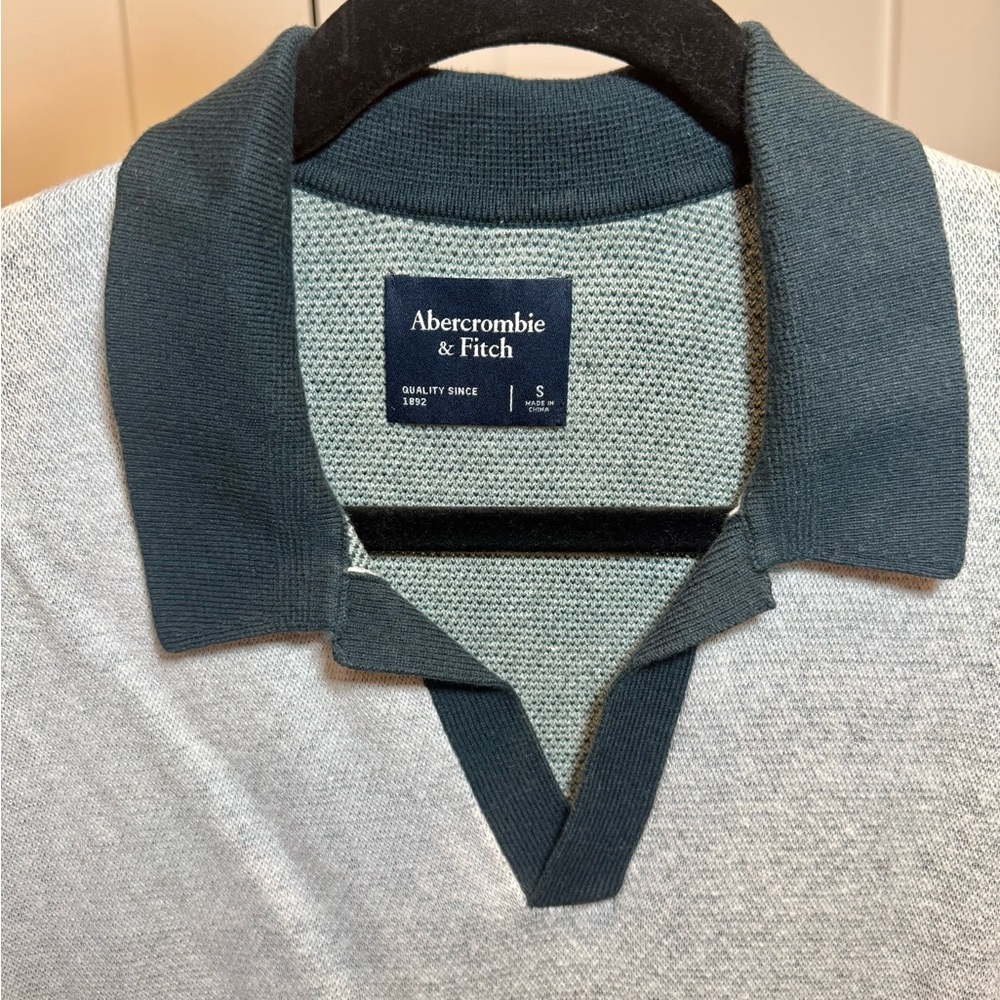 Abercrombie & Fitch Knit Polo – Old Money Vintage Aesthetic - Picture 3 of 4